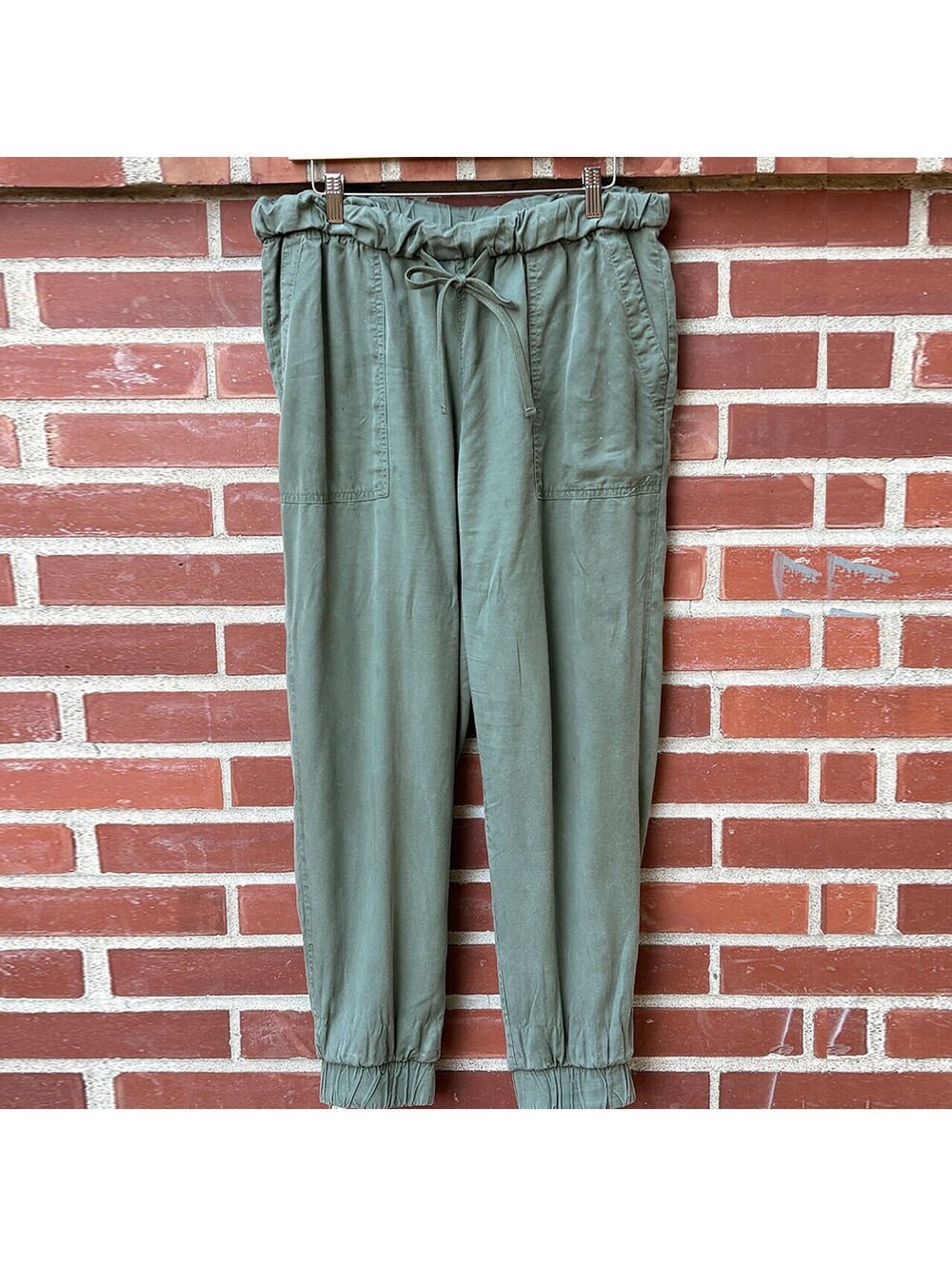 Universal Thread Olive Green Casual Jogger Pants Size L